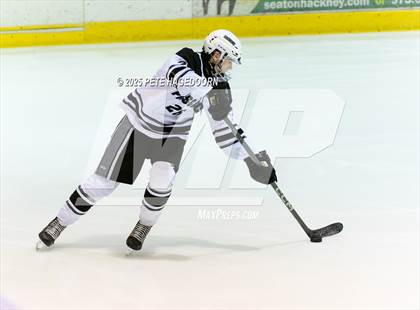 Thumbnail 3 in Pascack Valley @ Montville photogallery.