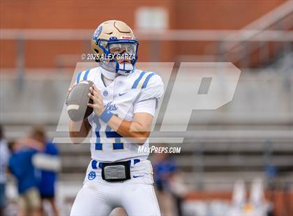 Thumbnail 2 in Alamo Heights @ Churchill photogallery.