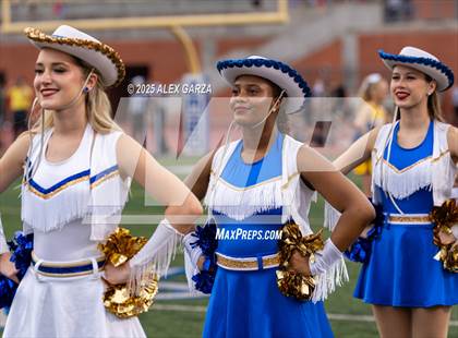 Thumbnail 3 in Alamo Heights @ Churchill photogallery.