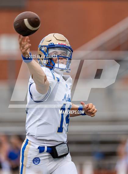 Thumbnail 2 in Alamo Heights @ Churchill photogallery.