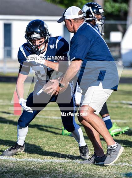 Thumbnail 3 in St. Pauls @ Washington (NCHSAA 2AA Eastern Regional) photogallery.