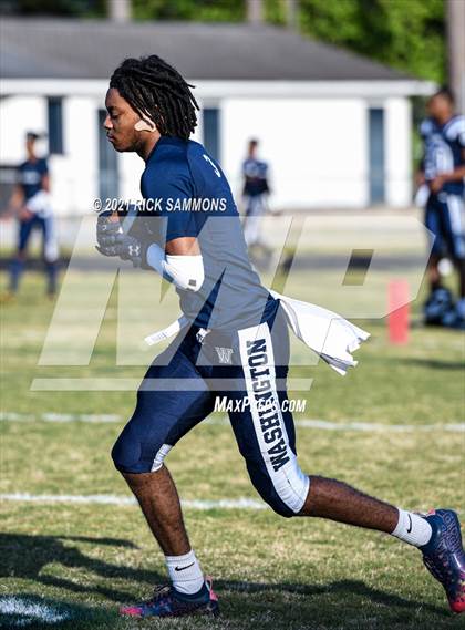 Thumbnail 3 in St. Pauls @ Washington (NCHSAA 2AA Eastern Regional) photogallery.