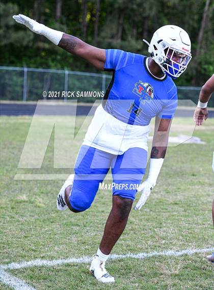 Thumbnail 1 in St. Pauls @ Washington (NCHSAA 2AA Eastern Regional) photogallery.