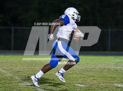 Thumbnail 2 in St. Pauls @ Washington (NCHSAA 2AA Eastern Regional) photogallery.
