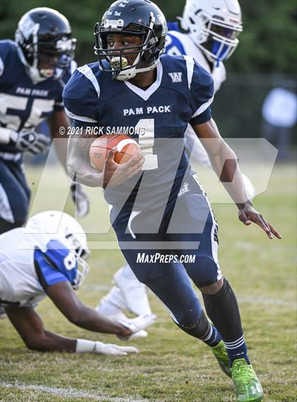 Thumbnail 1 in St. Pauls @ Washington (NCHSAA 2AA Eastern Regional) photogallery.