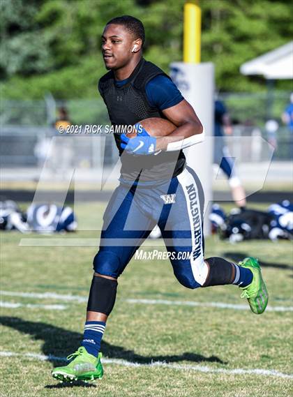 Thumbnail 2 in St. Pauls @ Washington (NCHSAA 2AA Eastern Regional) photogallery.
