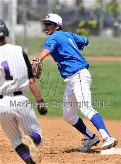 Thumbnail 2 in El Toro vs. James River (Hard 9 National Classic) photogallery.