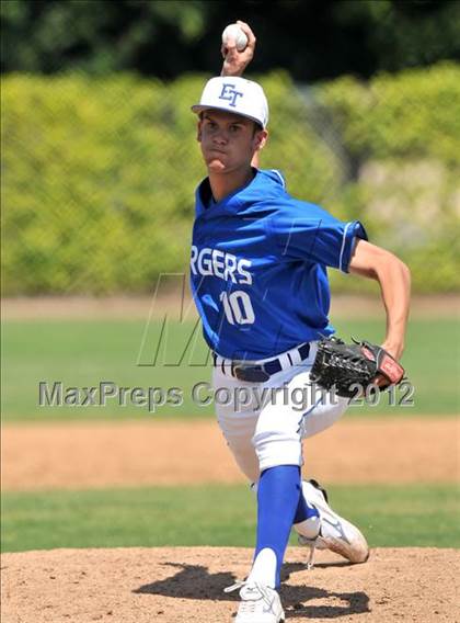 Thumbnail 2 in El Toro vs. James River (Hard 9 National Classic) photogallery.
