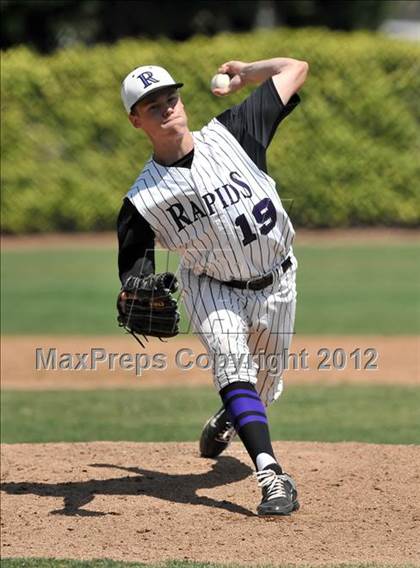 Thumbnail 2 in El Toro vs. James River (Hard 9 National Classic) photogallery.