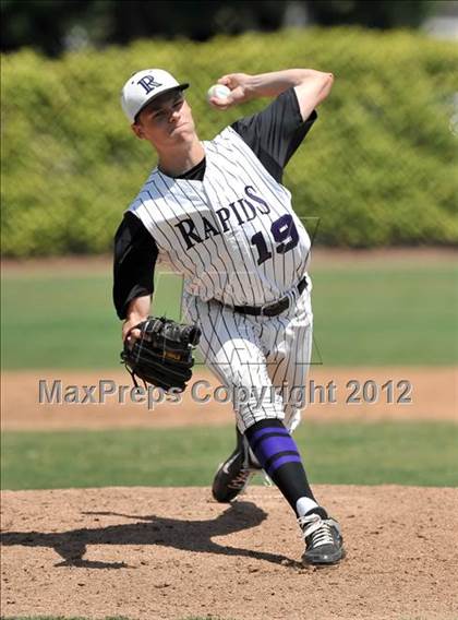 Thumbnail 1 in El Toro vs. James River (Hard 9 National Classic) photogallery.