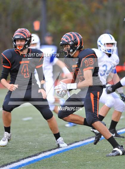 Thumbnail 3 in Haldane vs. Tuckahoe (Section 1 Class D Final) photogallery.
