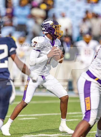 Thumbnail 1 in Tarboro vs Mount Airy (NCHSAA 1A Final) photogallery.