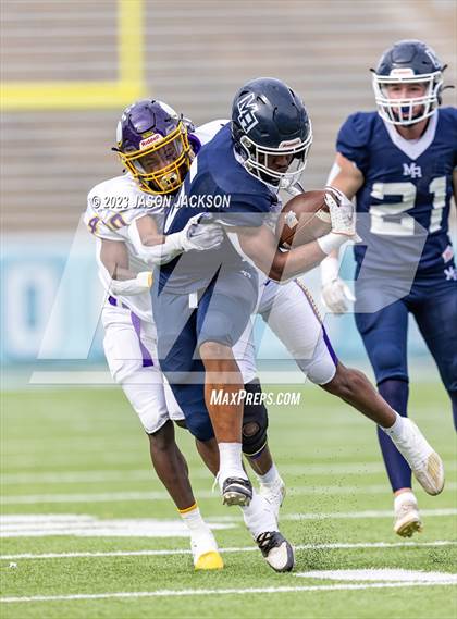 Thumbnail 2 in Tarboro vs Mount Airy (NCHSAA 1A Final) photogallery.