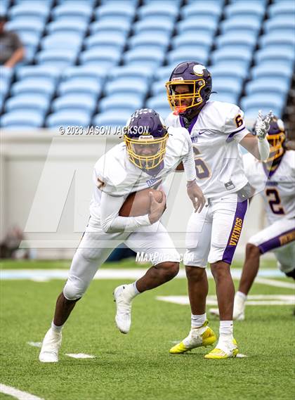 Thumbnail 1 in Tarboro vs Mount Airy (NCHSAA 1A Final) photogallery.