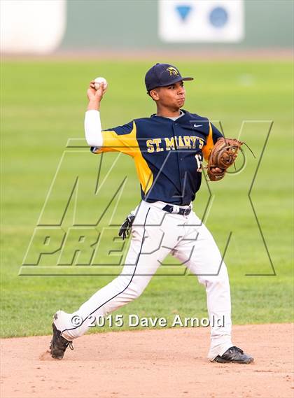 Thumbnail 2 in East Bridgewater vs St. Mary's (MIAA Divison 3 Semifinal) photogallery.