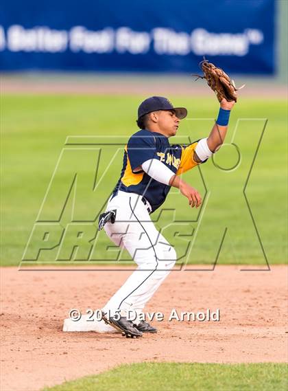 Thumbnail 3 in East Bridgewater vs St. Mary's (MIAA Divison 3 Semifinal) photogallery.