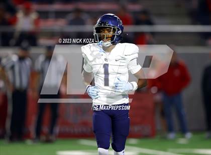 Thumbnail 2 in Sierra Canyon vs. Mater Dei (CIF SS D1 Semifinal) photogallery.