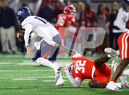 Thumbnail 3 in Sierra Canyon vs. Mater Dei (CIF SS D1 Semifinal) photogallery.