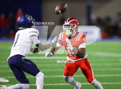 Thumbnail 2 in Sierra Canyon vs. Mater Dei (CIF SS D1 Semifinal) photogallery.