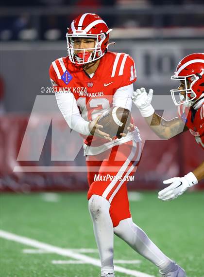 Thumbnail 1 in Sierra Canyon vs. Mater Dei (CIF SS D1 Semifinal) photogallery.