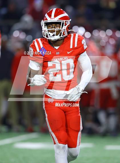 Thumbnail 2 in Sierra Canyon vs. Mater Dei (CIF SS D1 Semifinal) photogallery.