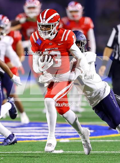 Thumbnail 3 in Sierra Canyon vs. Mater Dei (CIF SS D1 Semifinal) photogallery.