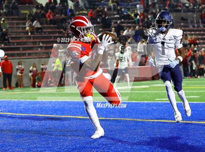 Thumbnail 3 in Sierra Canyon vs. Mater Dei (CIF SS D1 Semifinal) photogallery.