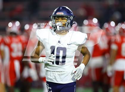 Thumbnail 3 in Sierra Canyon vs. Mater Dei (CIF SS D1 Semifinal) photogallery.