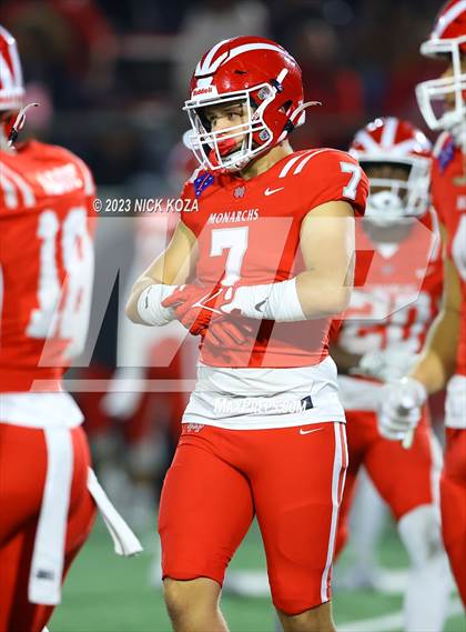 Thumbnail 1 in Sierra Canyon vs. Mater Dei (CIF SS D1 Semifinal) photogallery.