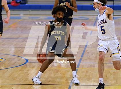 Thumbnail 1 in Decatur @ Tahoma photogallery.