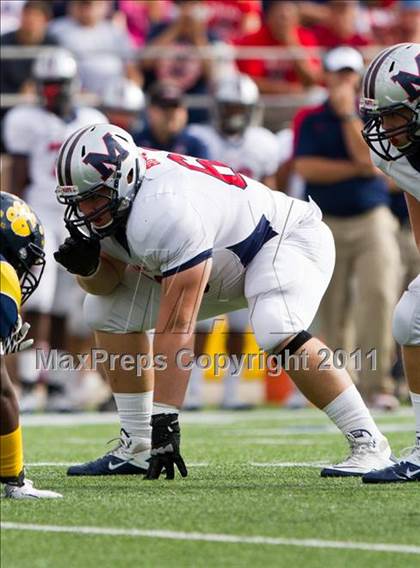 Thumbnail 2 in La Marque vs Manvel (4A Div 2 Region 3 Quarterfinal) photogallery.