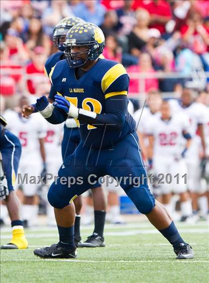 Thumbnail 1 in La Marque vs Manvel (4A Div 2 Region 3 Quarterfinal) photogallery.
