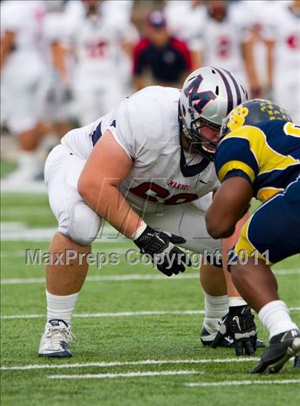 Thumbnail 2 in La Marque vs Manvel (4A Div 2 Region 3 Quarterfinal) photogallery.