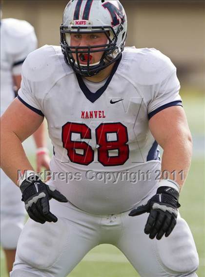 Thumbnail 2 in La Marque vs Manvel (4A Div 2 Region 3 Quarterfinal) photogallery.