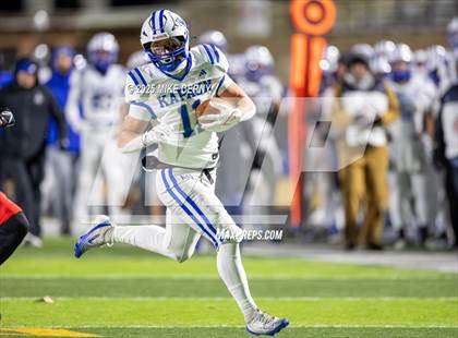 Thumbnail 2 in Kapaun Mt. Carmel vs. Bishop Miege (KSHSAA 4A Final) photogallery.