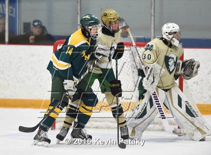 Thumbnail 1 in Hamden @ Notre Dame, WH photogallery.