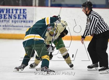 Thumbnail 1 in Hamden @ Notre Dame, WH photogallery.