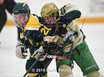 Thumbnail 2 in Hamden @ Notre Dame, WH photogallery.