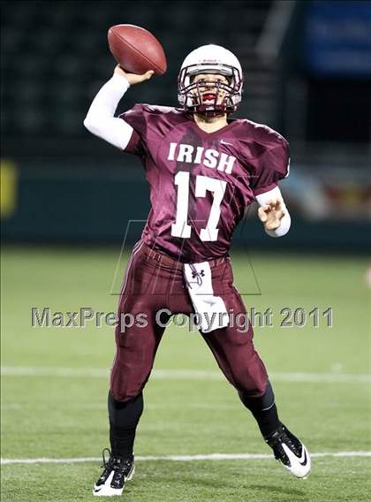Thumbnail 3 in Victor vs. Aquinas Institute (Section 5 Class A Final) photogallery.