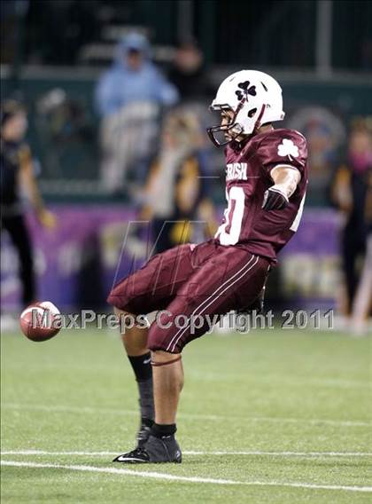 Thumbnail 2 in Victor vs. Aquinas Institute (Section 5 Class A Final) photogallery.