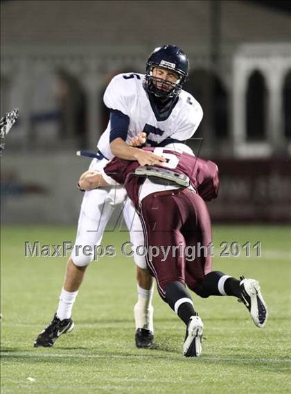 Thumbnail 1 in Victor vs. Aquinas Institute (Section 5 Class A Final) photogallery.