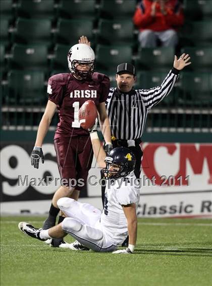Thumbnail 1 in Victor vs. Aquinas Institute (Section 5 Class A Final) photogallery.