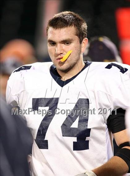 Thumbnail 1 in Victor vs. Aquinas Institute (Section 5 Class A Final) photogallery.