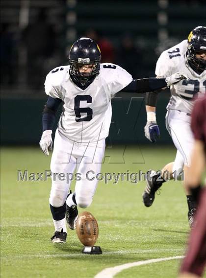 Thumbnail 1 in Victor vs. Aquinas Institute (Section 5 Class A Final) photogallery.