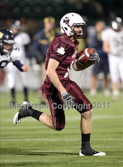 Thumbnail 1 in Victor vs. Aquinas Institute (Section 5 Class A Final) photogallery.