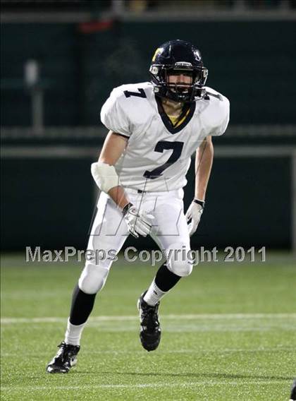 Thumbnail 3 in Victor vs. Aquinas Institute (Section 5 Class A Final) photogallery.