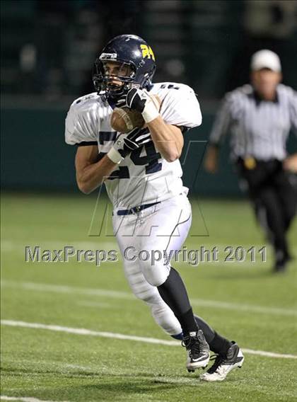 Thumbnail 1 in Victor vs. Aquinas Institute (Section 5 Class A Final) photogallery.