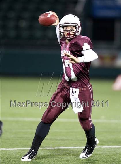 Thumbnail 2 in Victor vs. Aquinas Institute (Section 5 Class A Final) photogallery.