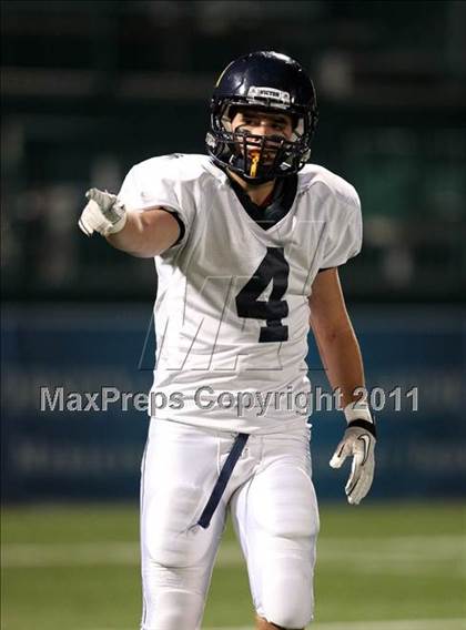 Thumbnail 3 in Victor vs. Aquinas Institute (Section 5 Class A Final) photogallery.