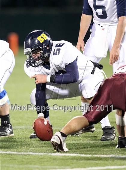 Thumbnail 3 in Victor vs. Aquinas Institute (Section 5 Class A Final) photogallery.